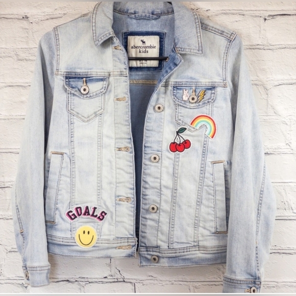 Abercrombie Kids Girls Denim Patched Jacket In Light Wash Size 9 / 10 - Picture 12 of 12